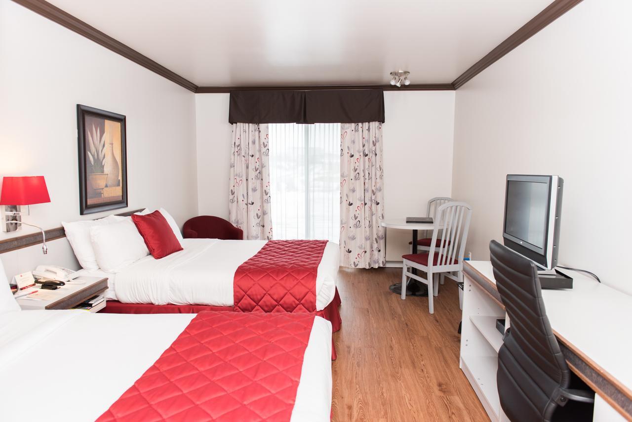שרברוק Hotel Le Floral מראה חיצוני תמונה