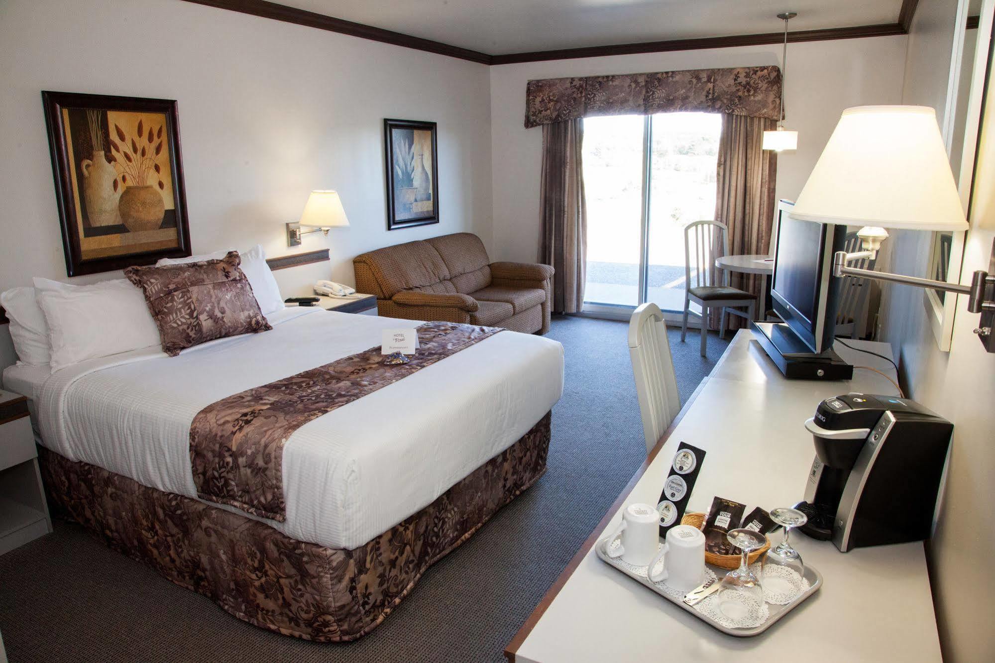 שרברוק Hotel Le Floral מראה חיצוני תמונה